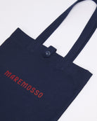 Chiusura della tote bag con l’iconico passante Maremosso